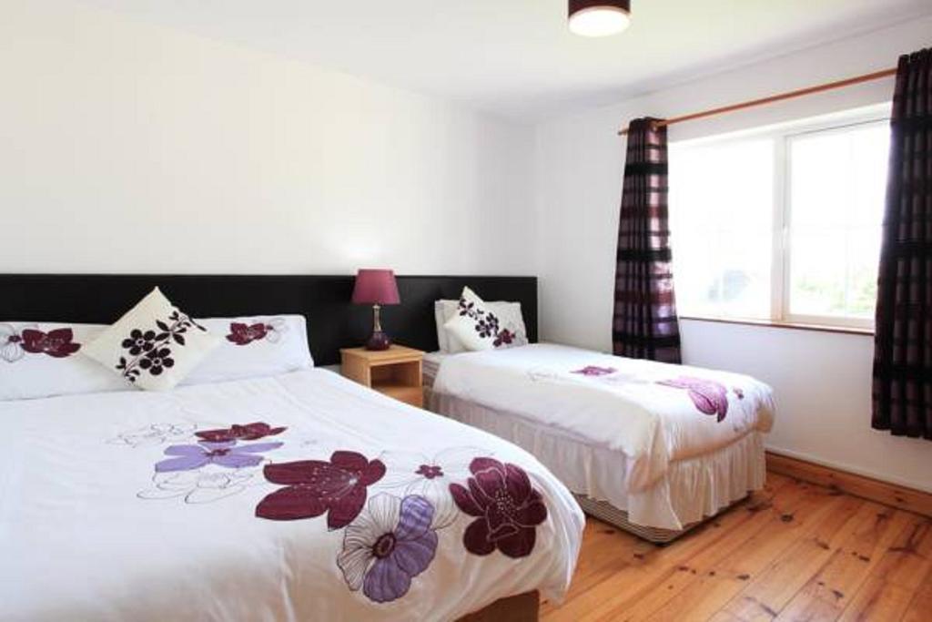 Killarney'S Holiday Village Room photo